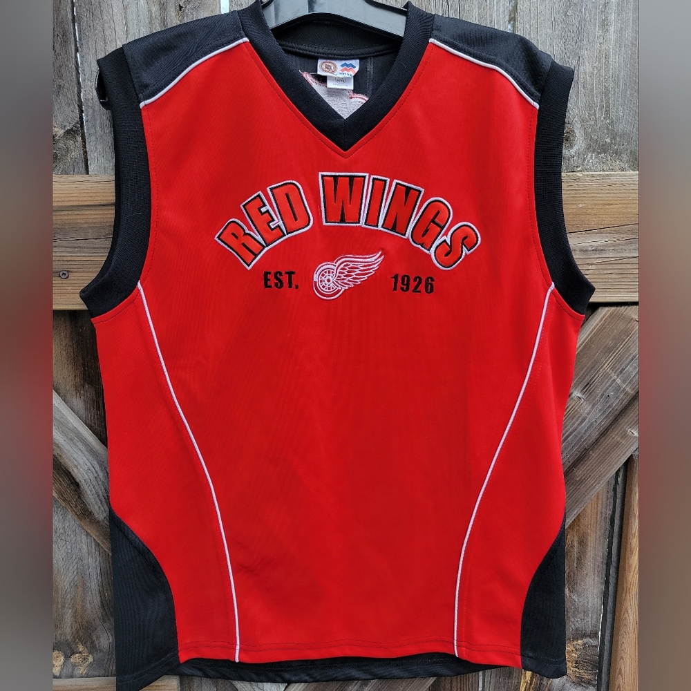 Detroit Red Wings youth sleeveless jersey size youth Large 14-16